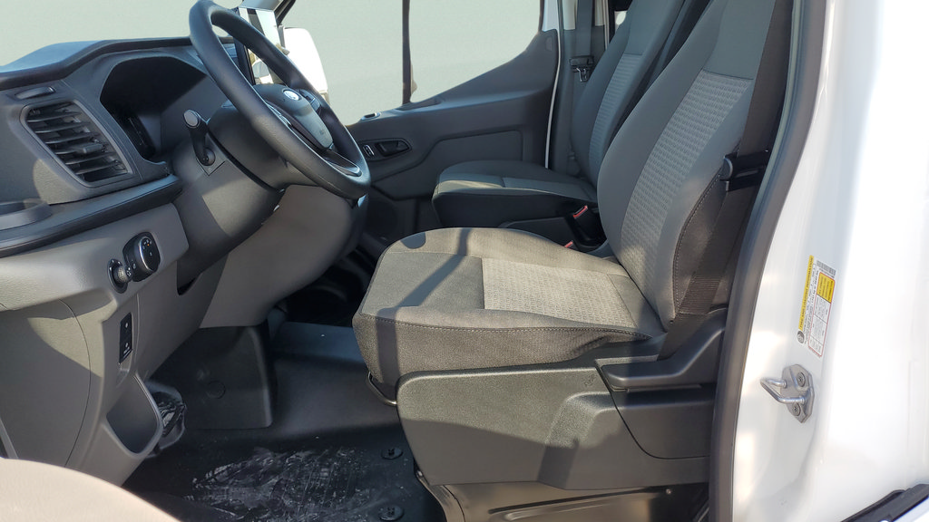 New 2026 Ford Transit 250 148 Medium Roof RWD image 24