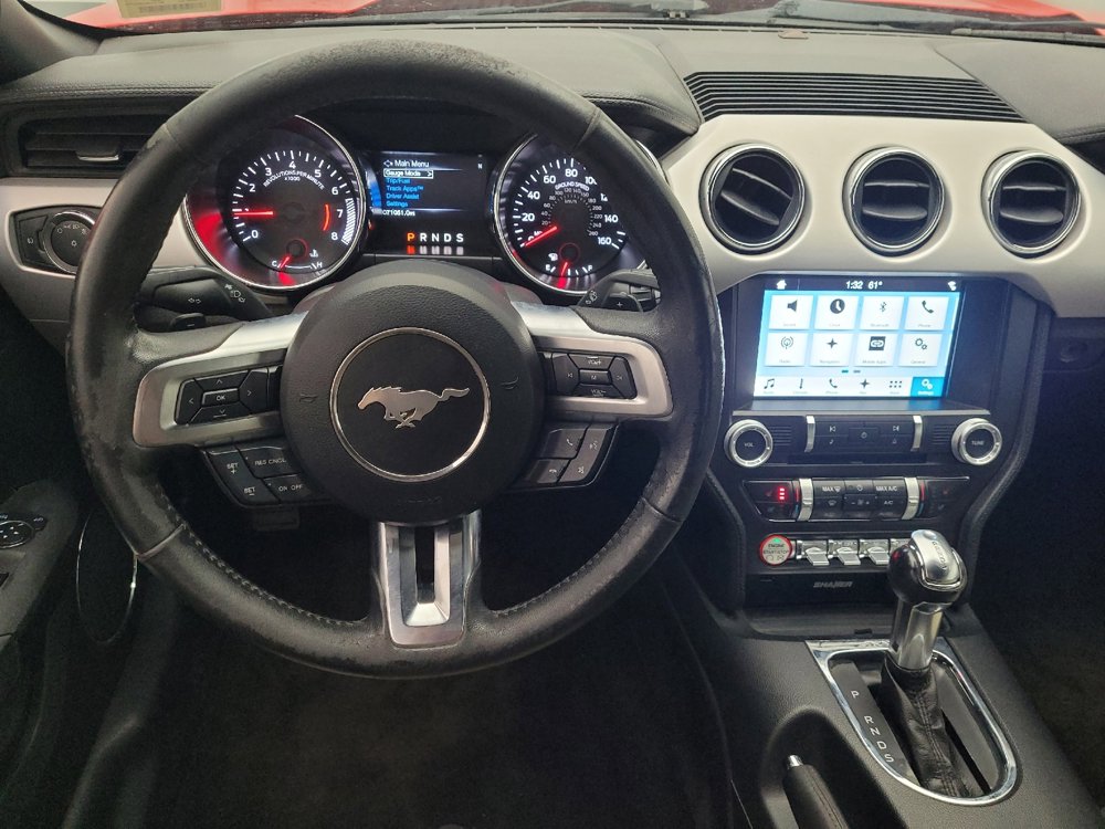 Used 2017 Ford Mustang Premium image 22