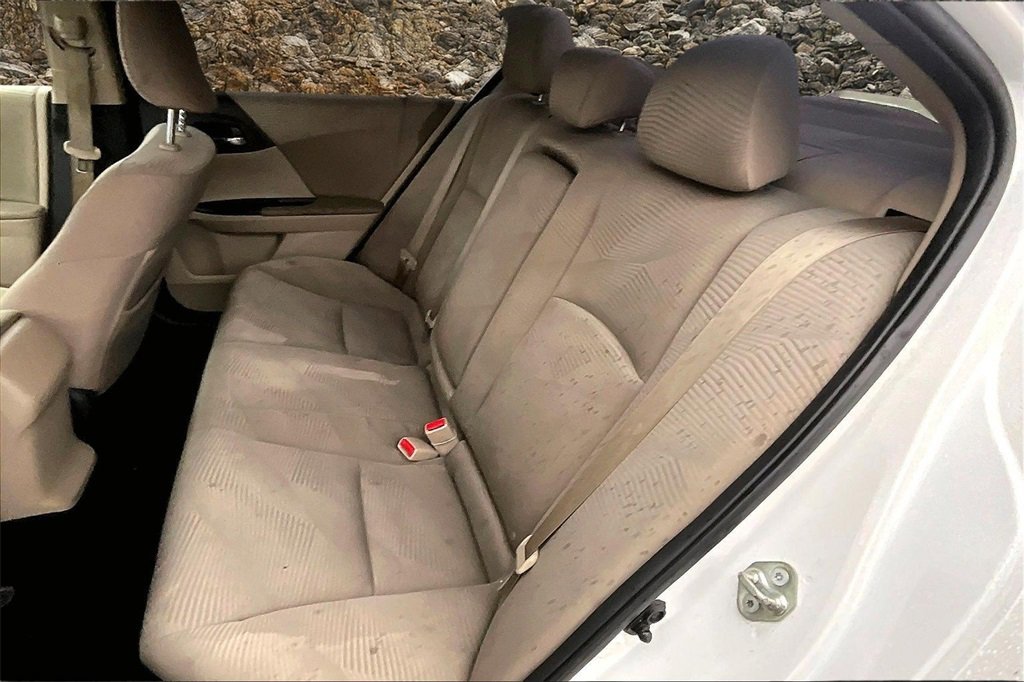 Used 2017 Honda Accord LX image 22