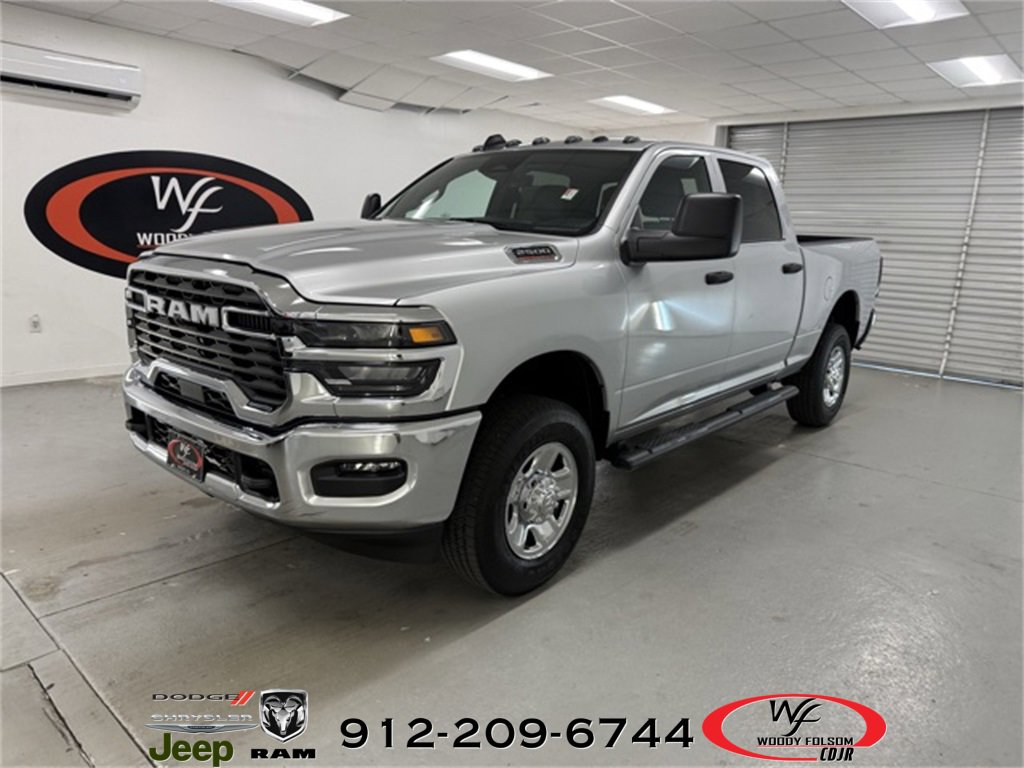 New 2026 RAM 2500 Tradesman w/ Chrome Appearance Group