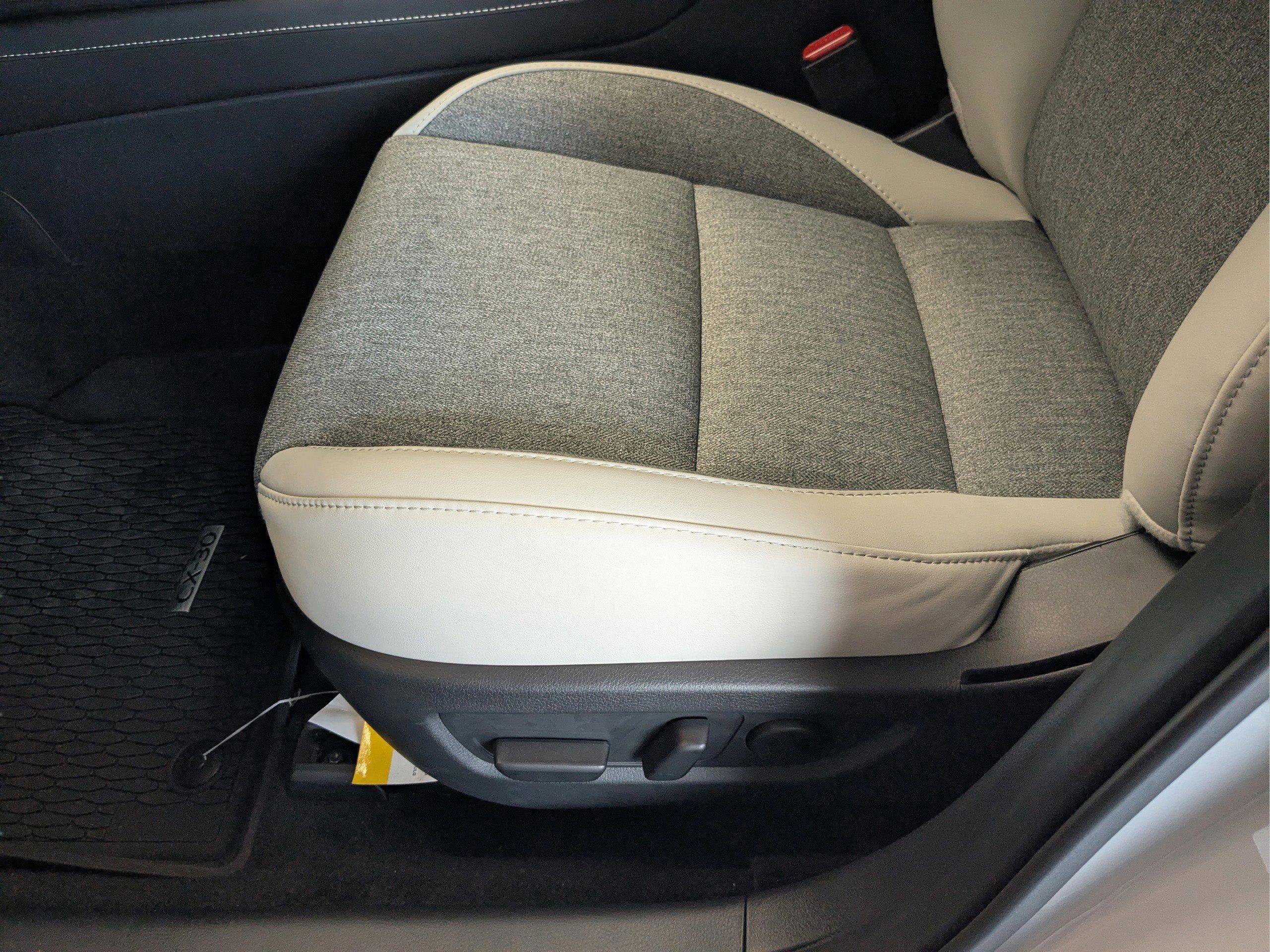 New 2026 MAZDA CX-30 Aire Edition image 19