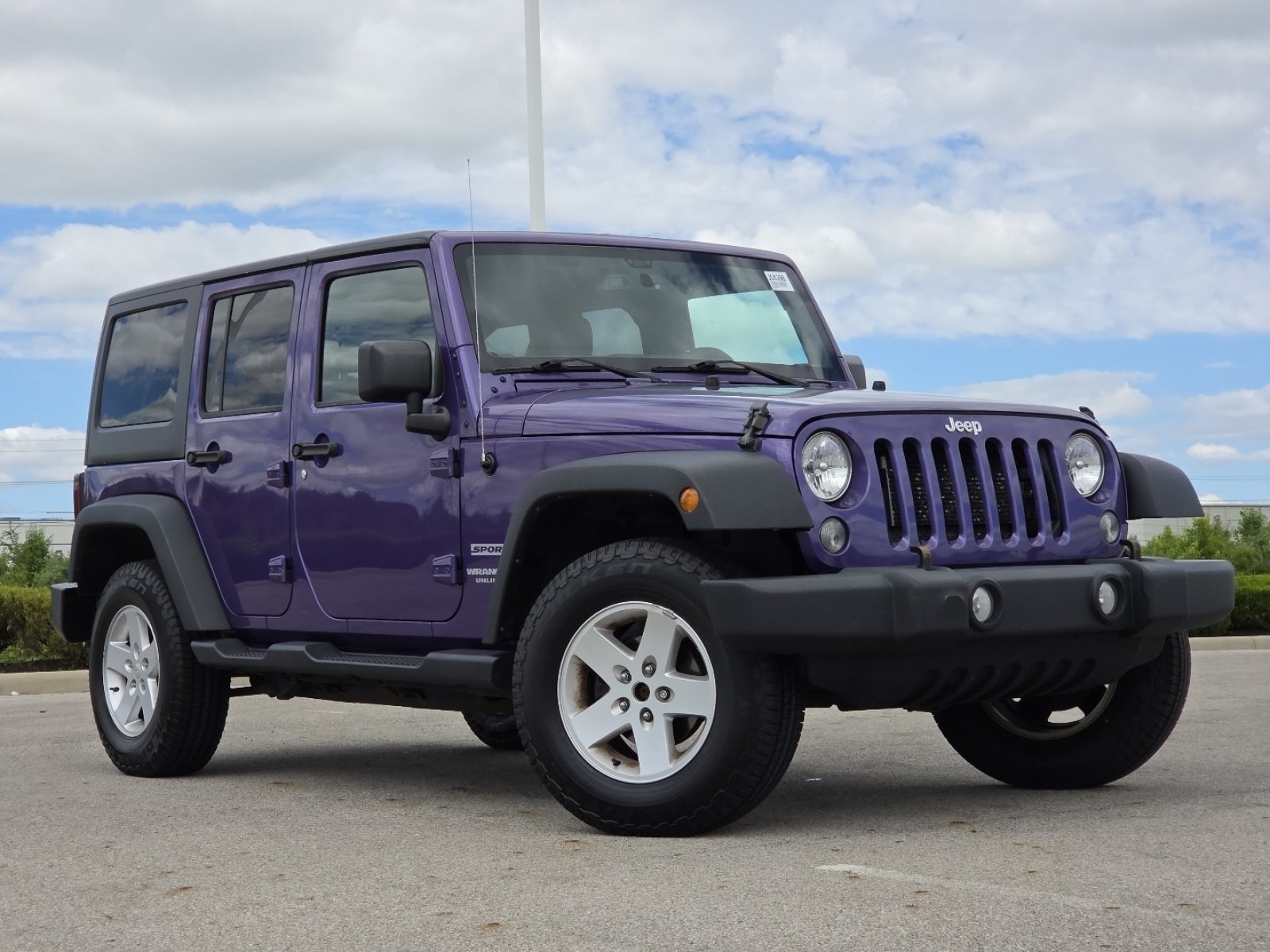 Used 2017 Jeep Wrangler Unlimited Sport w/ Quick Order Package 24S AWD/4WD image 2