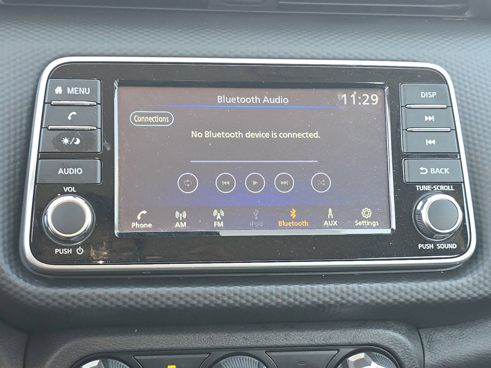 Used 2025 Nissan Kicks Play S FWD image 21