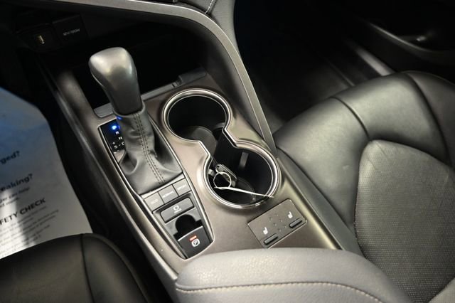 Used 2024 Toyota Camry XSE FWD image 19