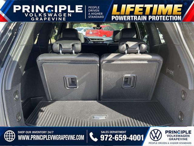 Used 2024 Cadillac XT6 Sport w/ Platinum Package AWD/4WD image 27