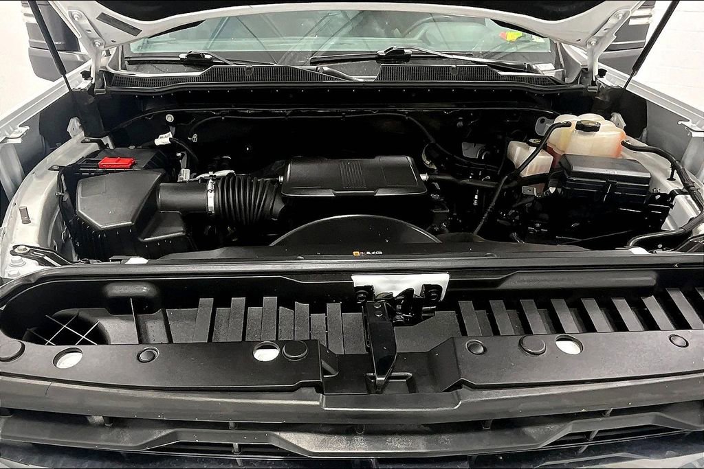 Used 2024 Chevrolet Silverado 2500 LT image 12