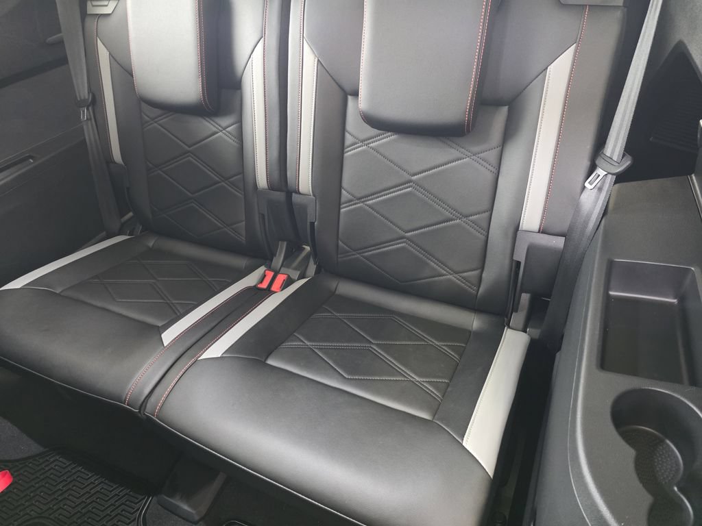 New 2026 Volkswagen Atlas Peak Edition AWD/4WD image 26
