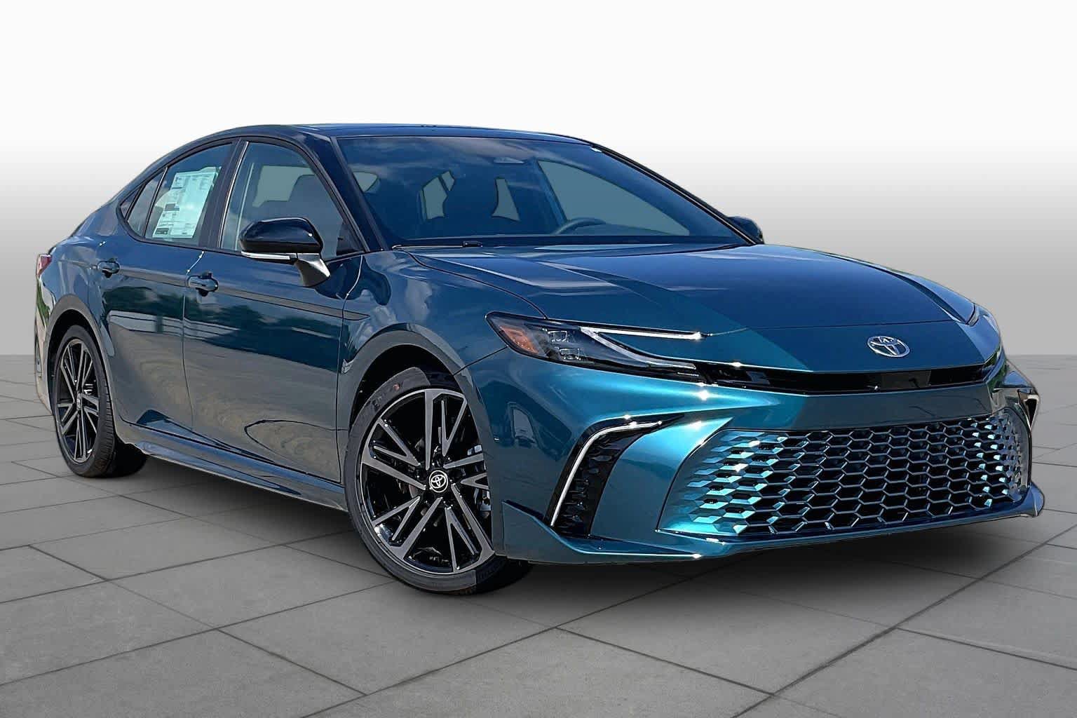 New 2026 Toyota Camry XSE FWD image 2