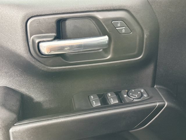 Used 2023 Chevrolet Silverado 1500 Custom w/ LPO, Dark Essentials Package AWD/4WD image 18
