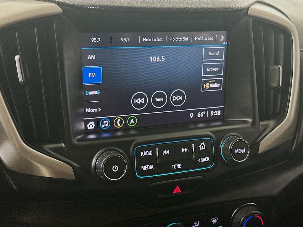 Used 2018 GMC Terrain Denali w/ Advanced Safety Package image 17