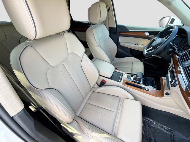 Used 2023 Audi Q5 e Prestige w/ Prestige Package AWD/4WD image 14