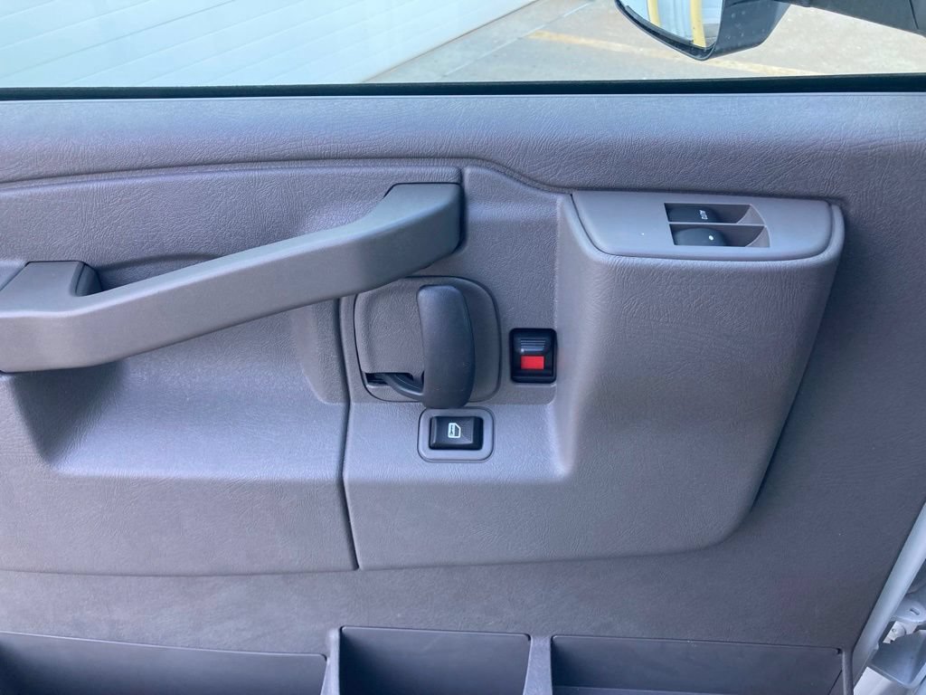 New 2026 GMC Savana 4500 w/ Power Convenience Package RWD image 16