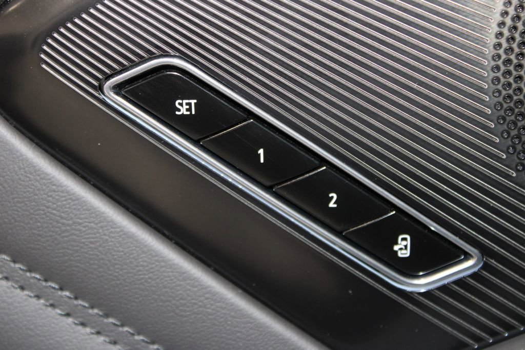 New 2026 Chevrolet Corvette Z06 w/ Stealth Interior Trim Package image 43