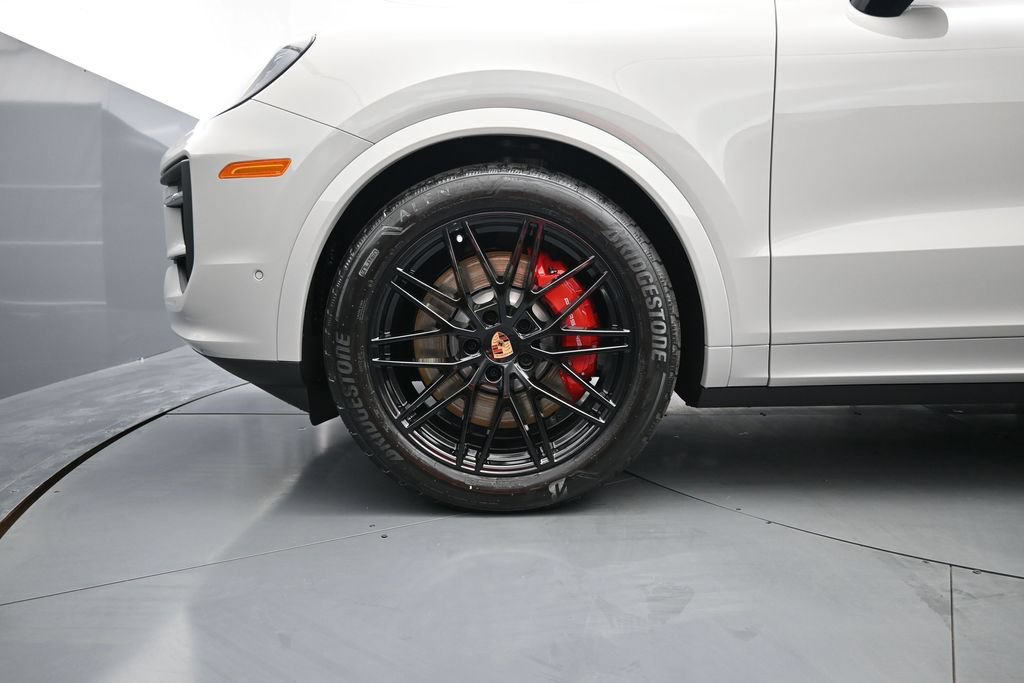 New 2026 Porsche Cayenne S AWD/4WD image 7