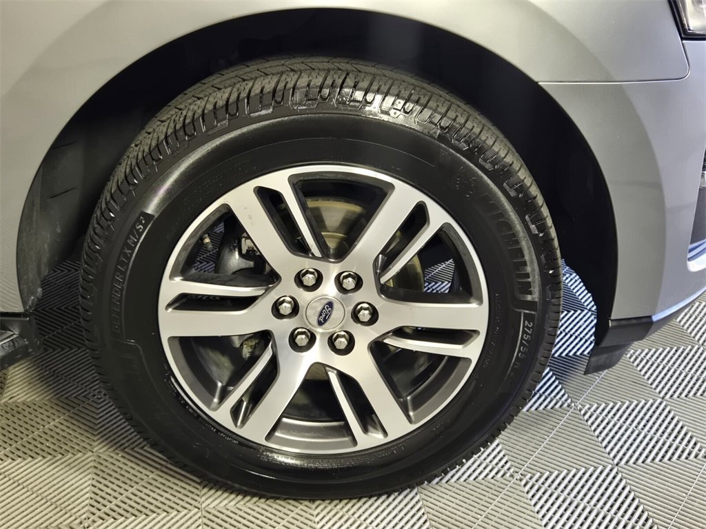 Used 2022 Ford Expedition Limited image 20