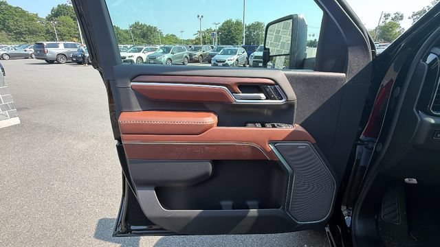 New 2026 GMC Sierra 2500 Denali Ultimate AWD/4WD image 11