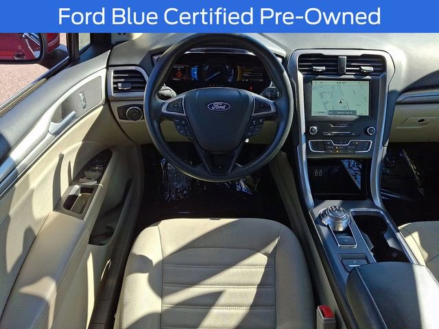 Used 2020 Ford Fusion SE FWD image 13