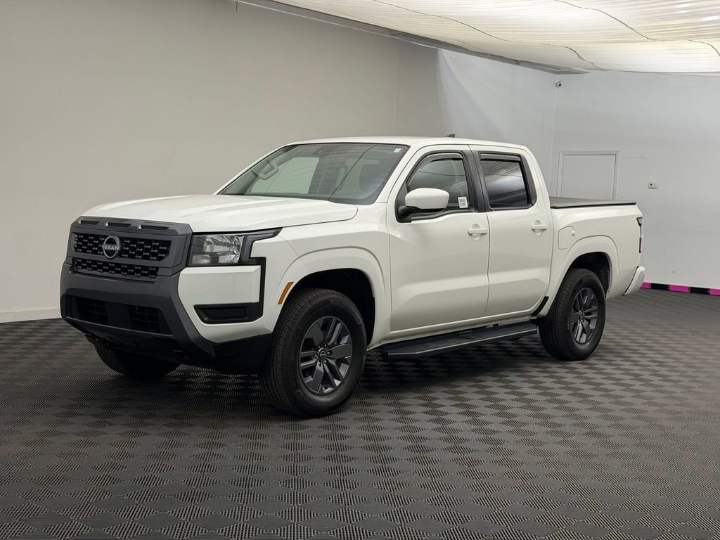 Used 2025 Nissan Frontier SV AWD/4WD image 1
