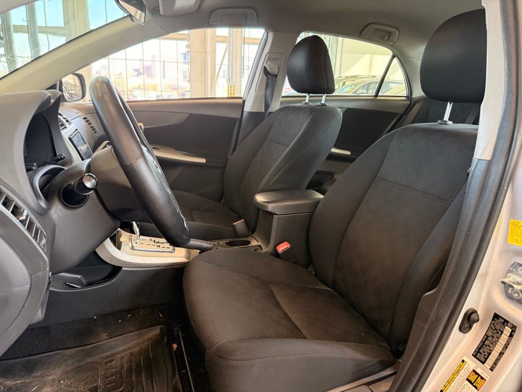 Used 2010 Toyota Corolla S image 9