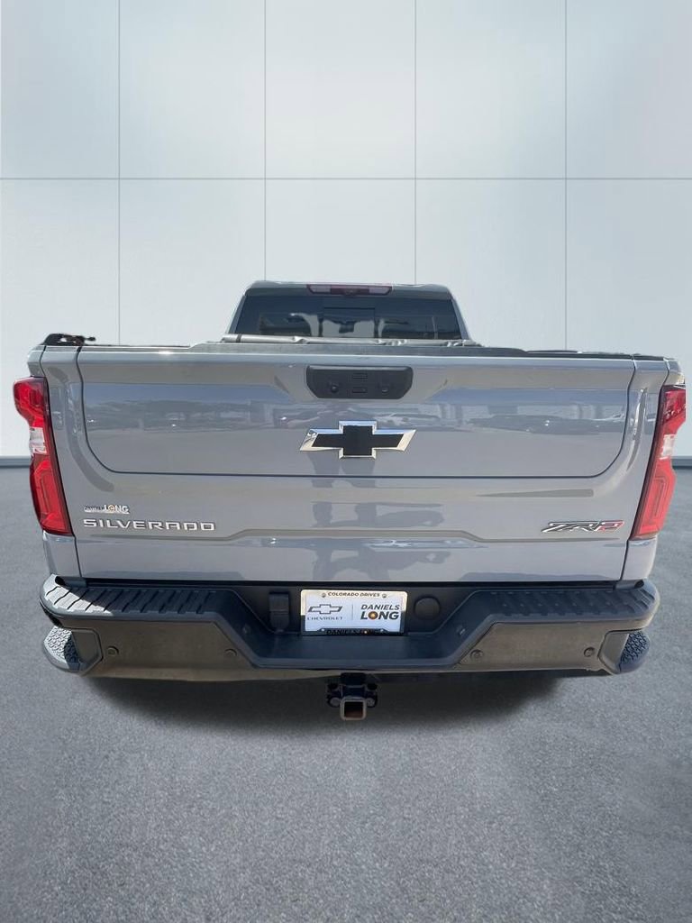 Used 2024 Chevrolet Silverado 1500 ZR2 w/ Technology Package image 3