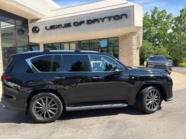Used 2024 Lexus LX 600 F Sport AWD/4WD image 8