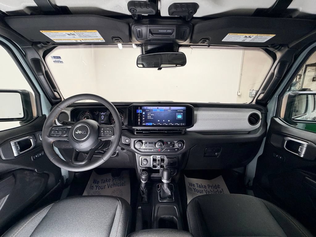 Used 2024 Jeep Wrangler Unlimited Sport AWD/4WD image 14