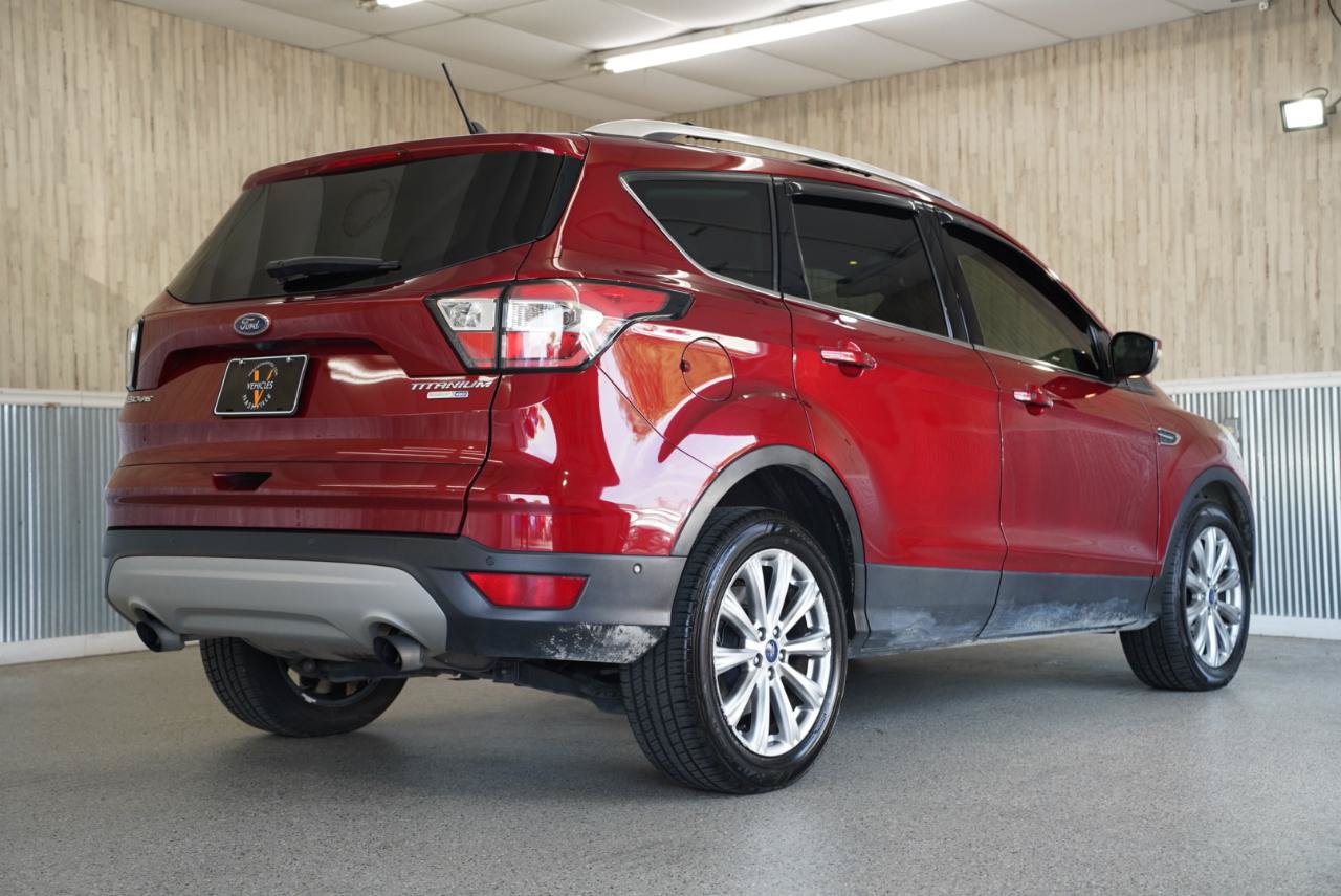 Used 2018 Ford Escape Titanium AWD/4WD image 10