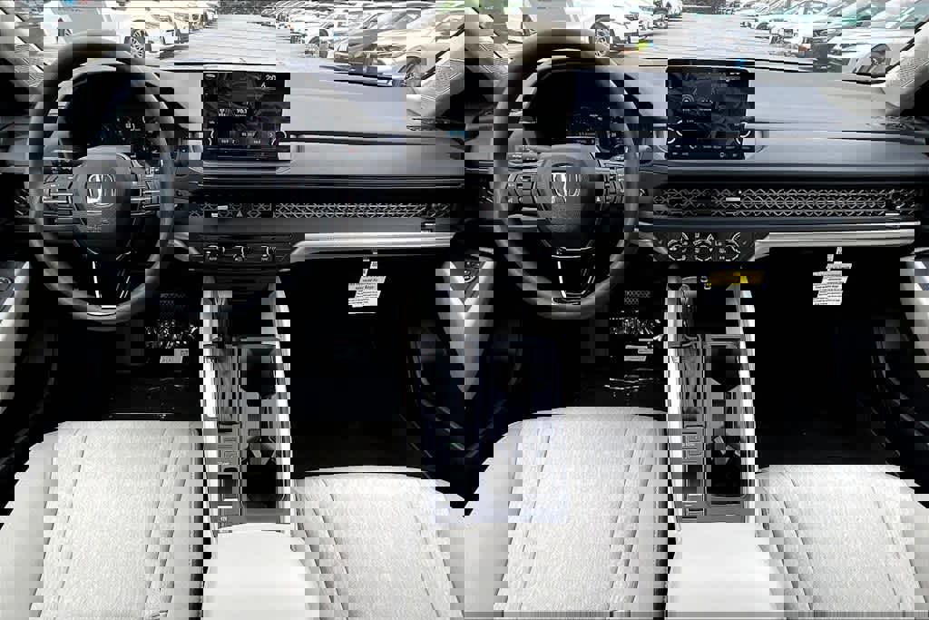 New 2025 Honda Accord SE image 11