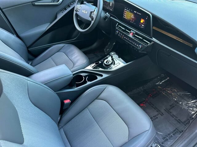 Used 2023 Kia Niro Wind FWD image 19