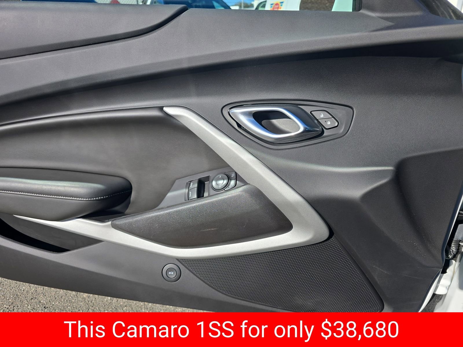 Used 2021 Chevrolet Camaro SS image 32