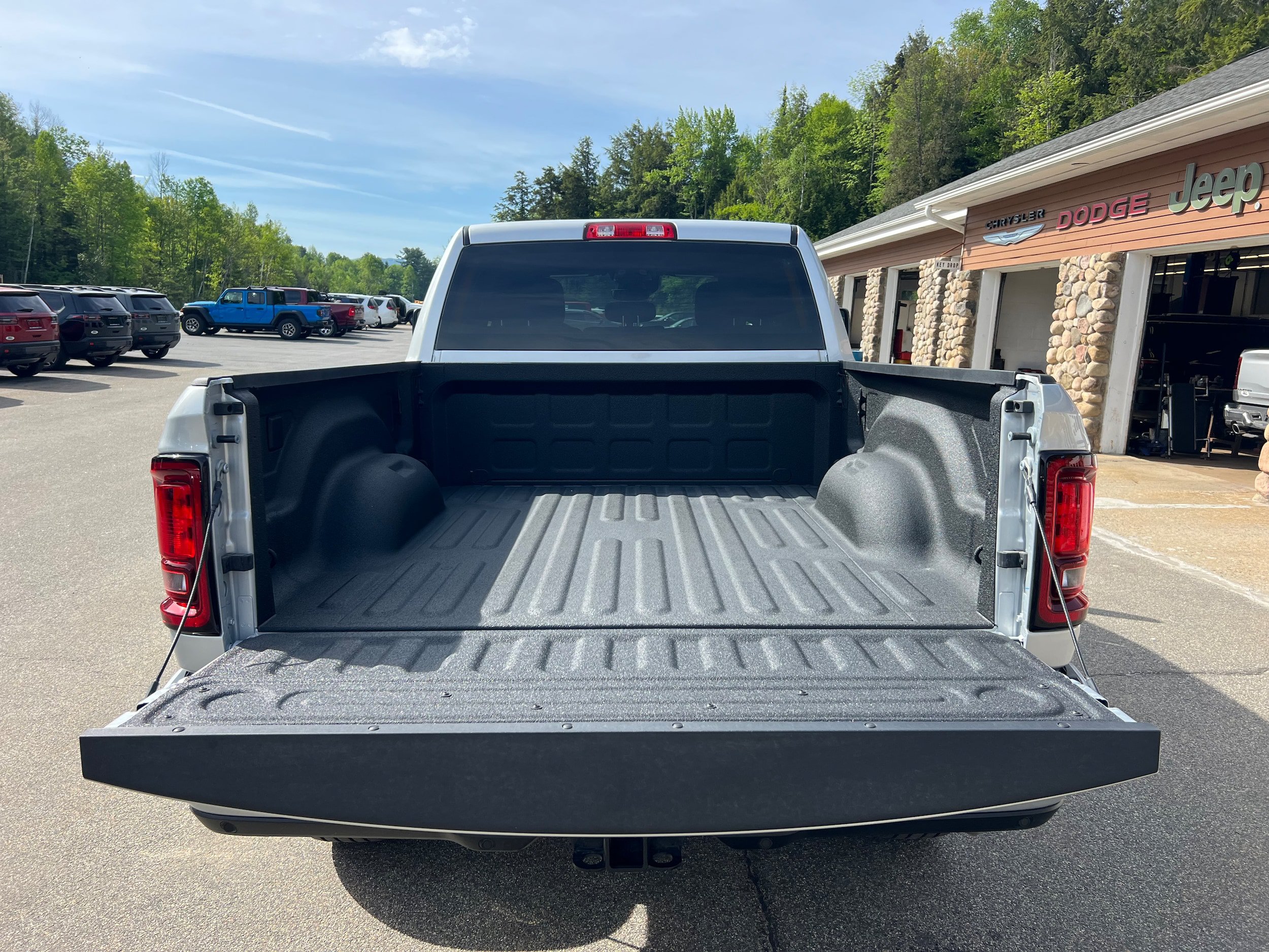 New 2026 RAM 2500 Big Horn AWD/4WD image 21