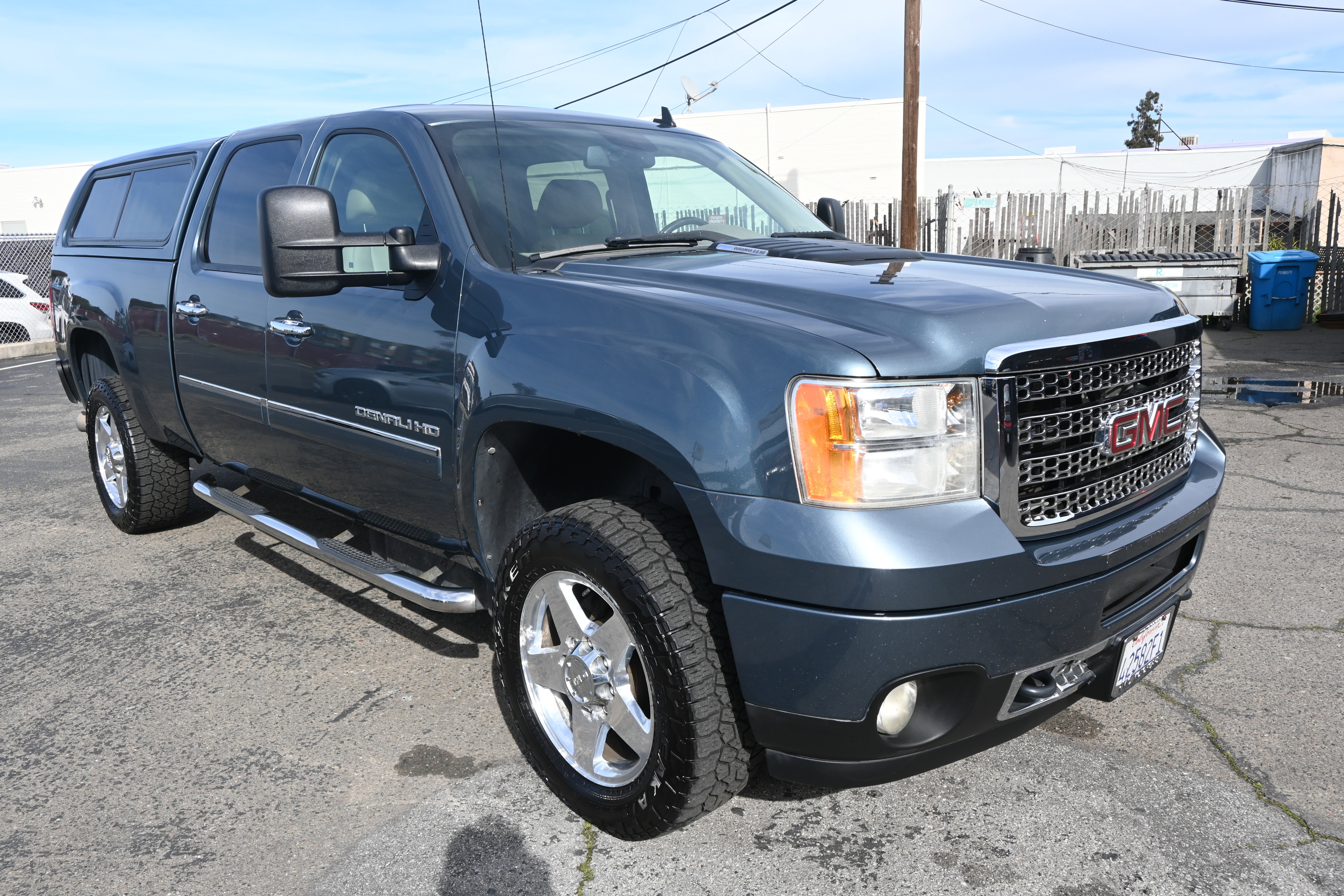Used 2012 GMC Sierra 2500 Denali image 4