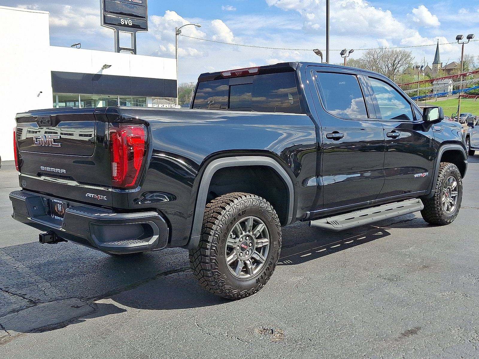 New 2026 GMC Sierra 1500 AT4X image 4