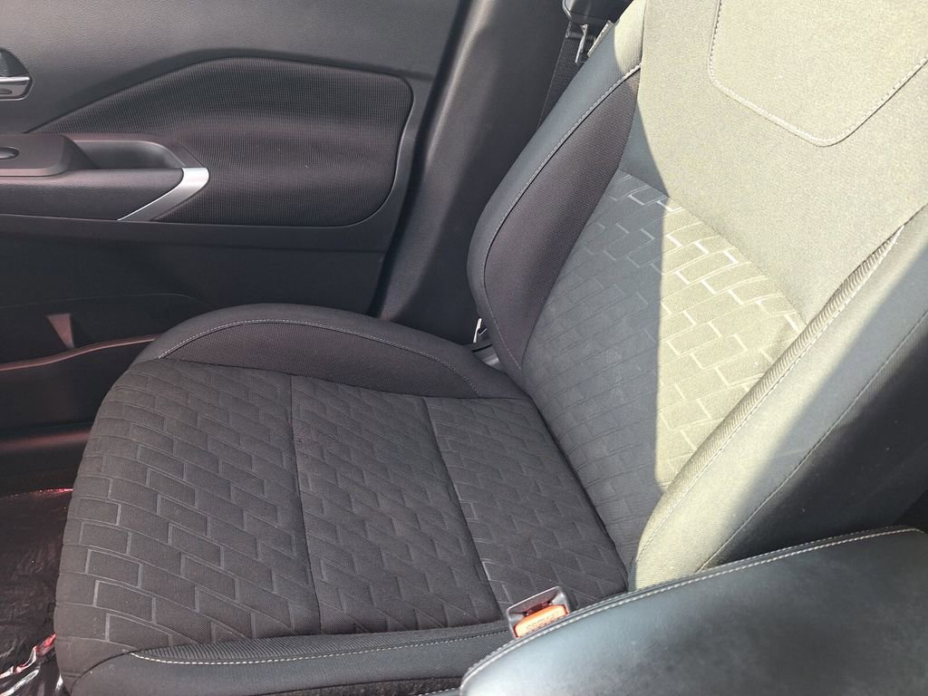 Certified 2023 Nissan Kicks SV image 31