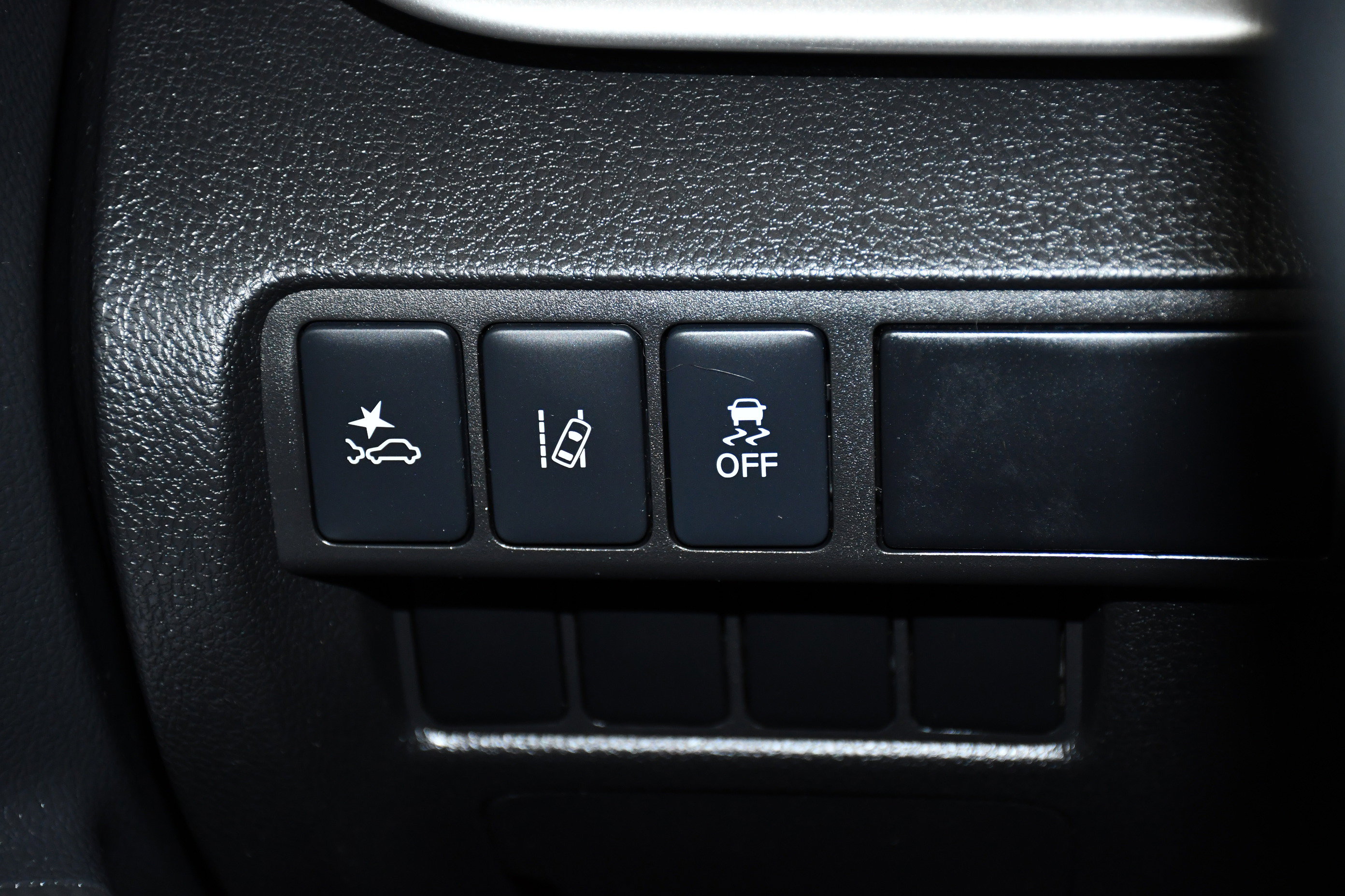 Used 2023 Mitsubishi Eclipse Cross SEL AWD/4WD image 34