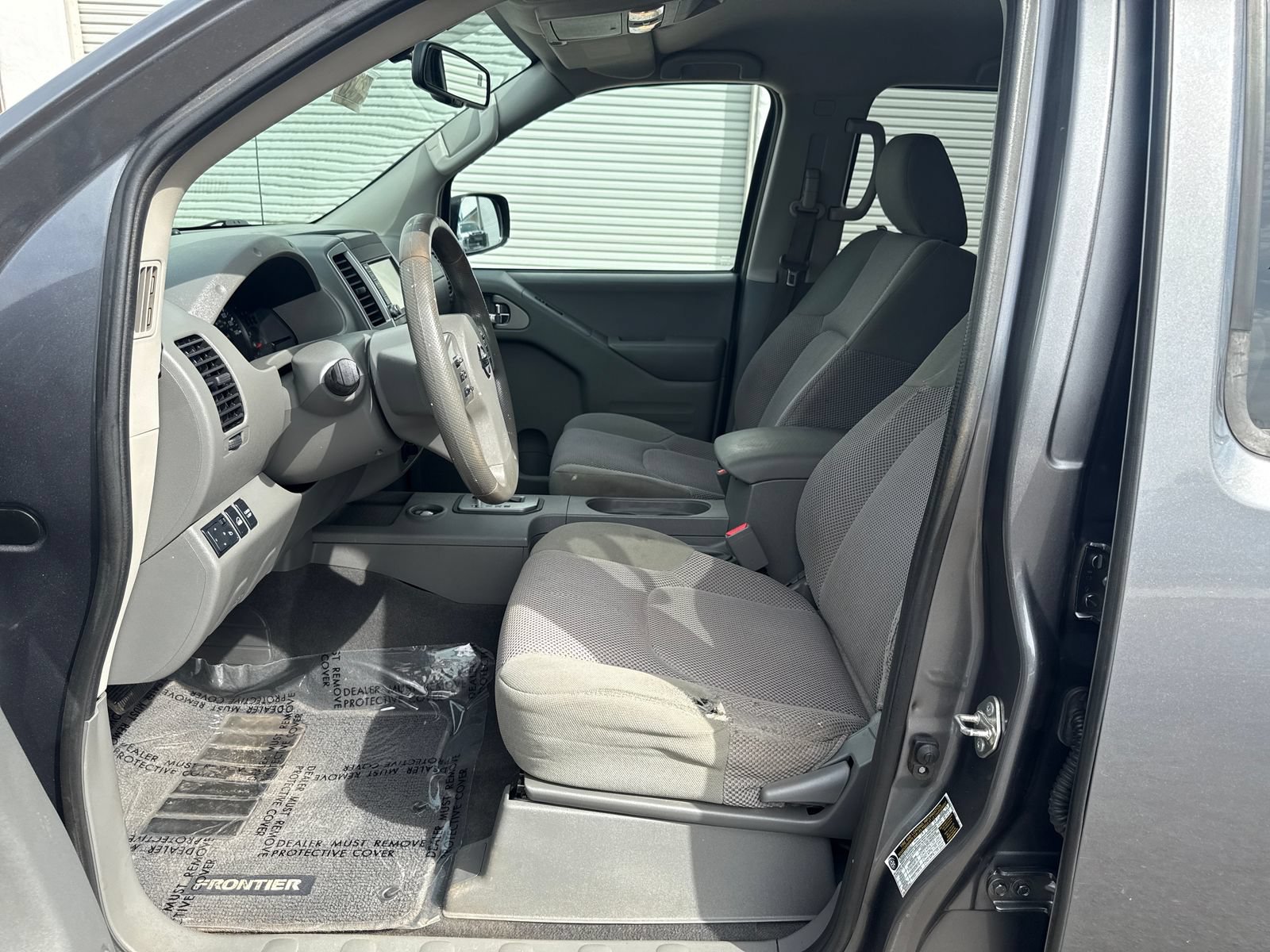 Used 2020 Nissan Frontier SV AWD/4WD image 9