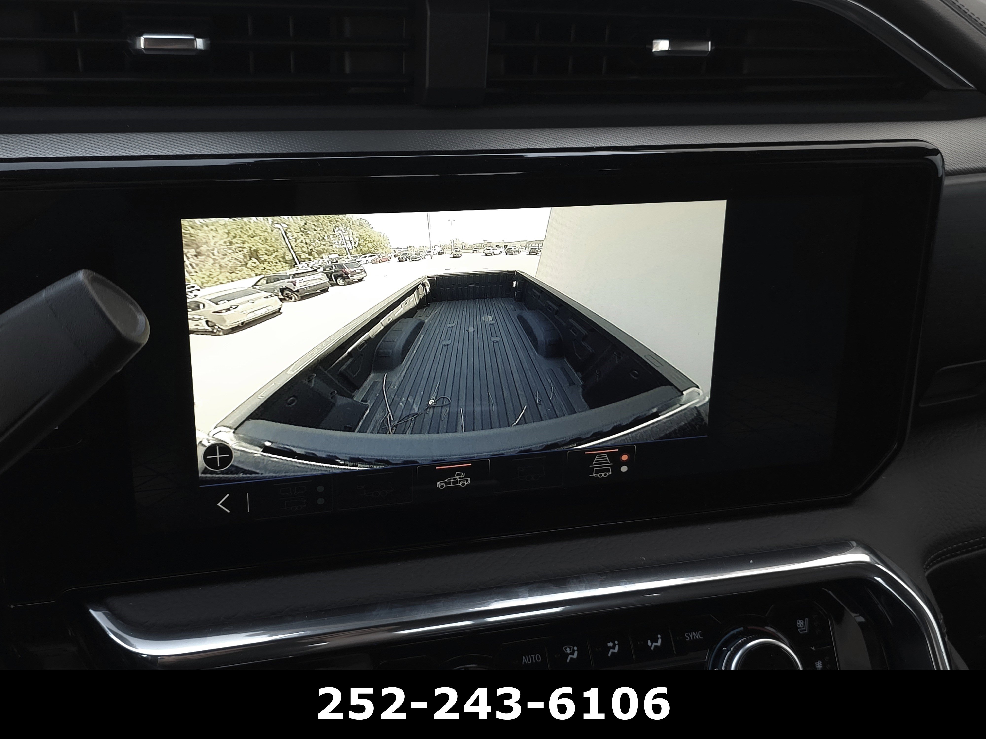 Used 2025 GMC Sierra 2500 Denali w/ Denali Reserve Package image 19