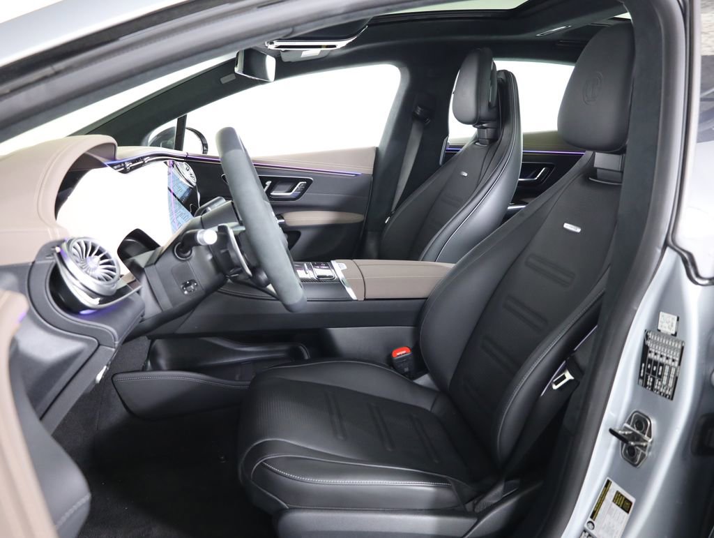 Used 2025 Mercedes-Benz EQS AMG 4MATIC image 35