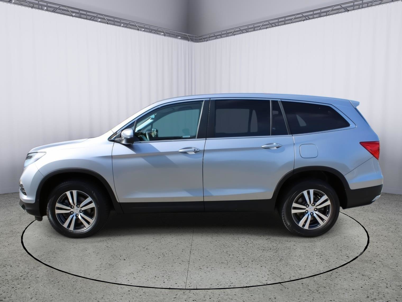 Used 2016 Honda Pilot EX image 5