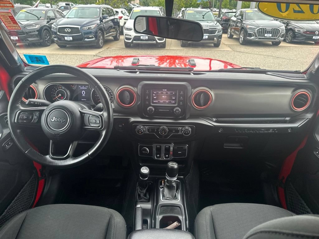 Used 2020 Jeep Wrangler Sport AWD/4WD image 16