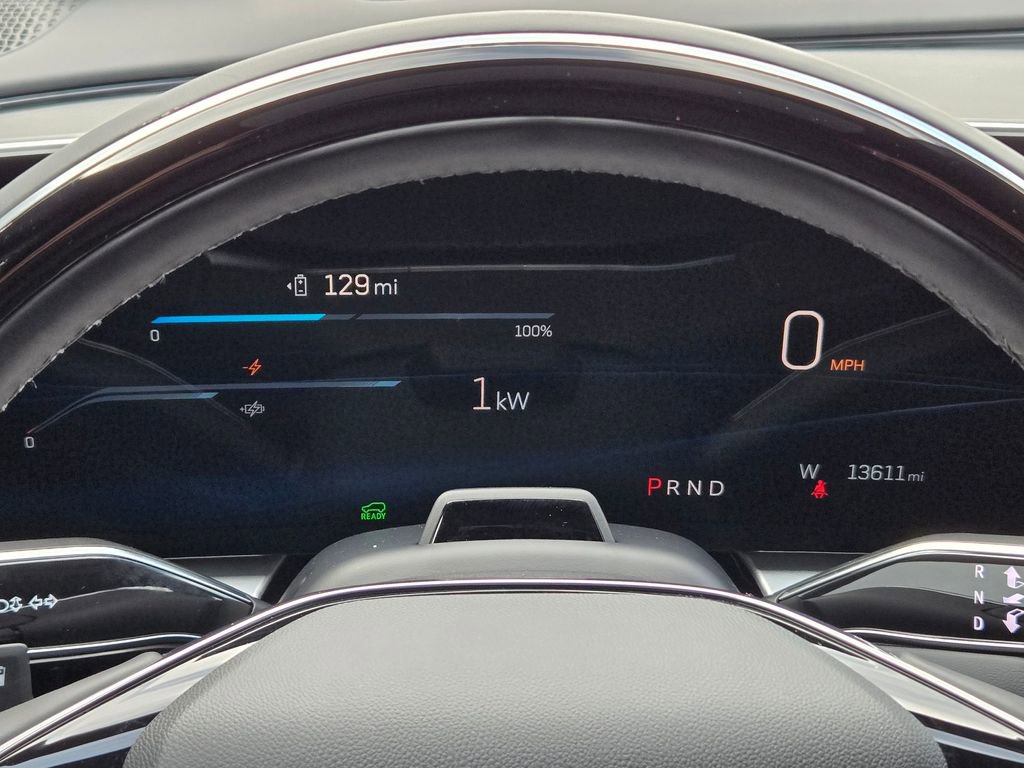 Certified 2024 Cadillac Lyriq Luxury image 16