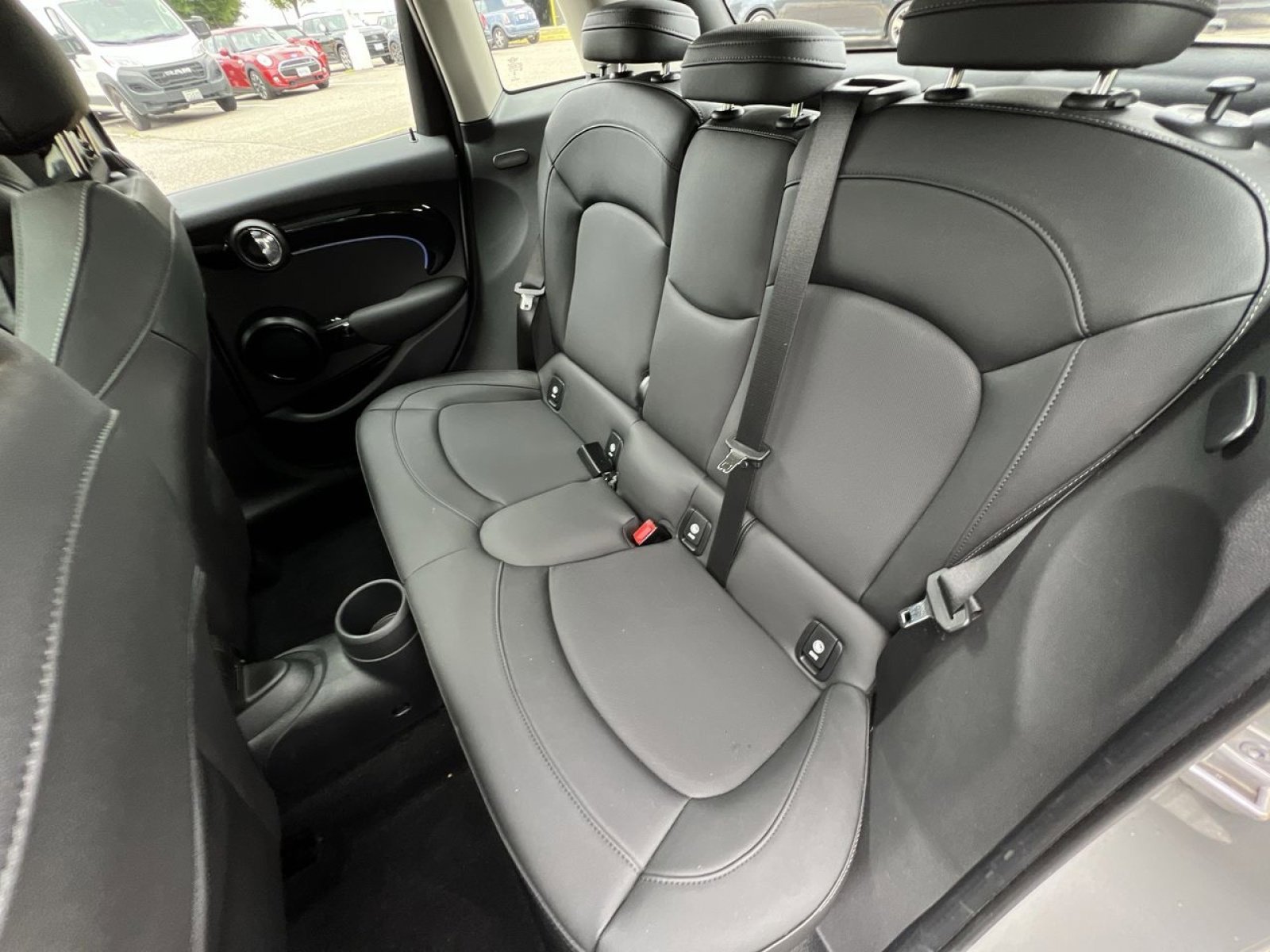 Used 2024 MINI Cooper S FWD image 5