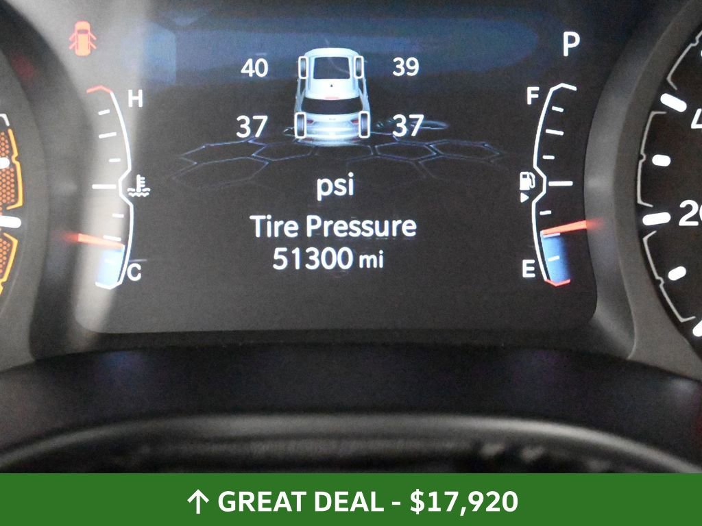 Used 2024 Jeep Compass Latitude image 38