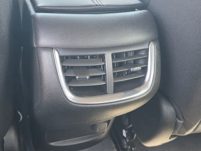 Used 2024 Chevrolet Malibu LT FWD image 14