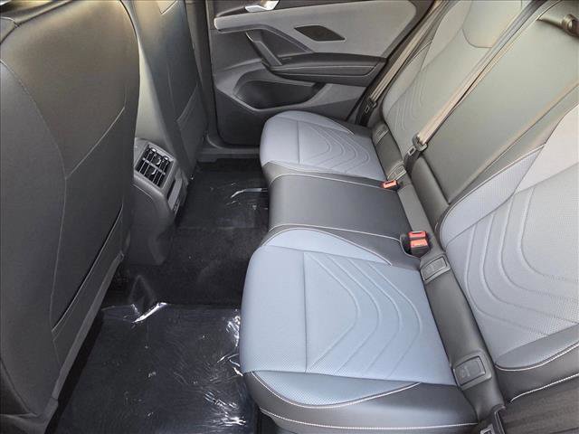 New 2026 Volkswagen Tiguan SE R-Line image 15