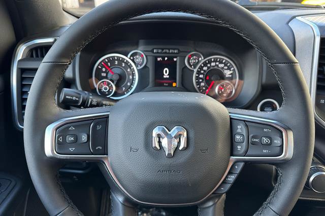 New 2026 RAM 1500 Big Horn AWD/4WD image 18