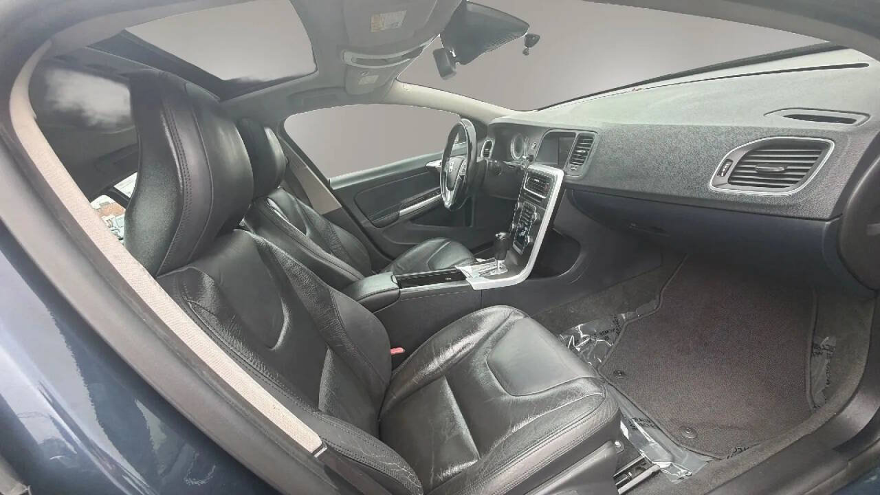 Used 2012 Volvo S60 T5 FWD image 15