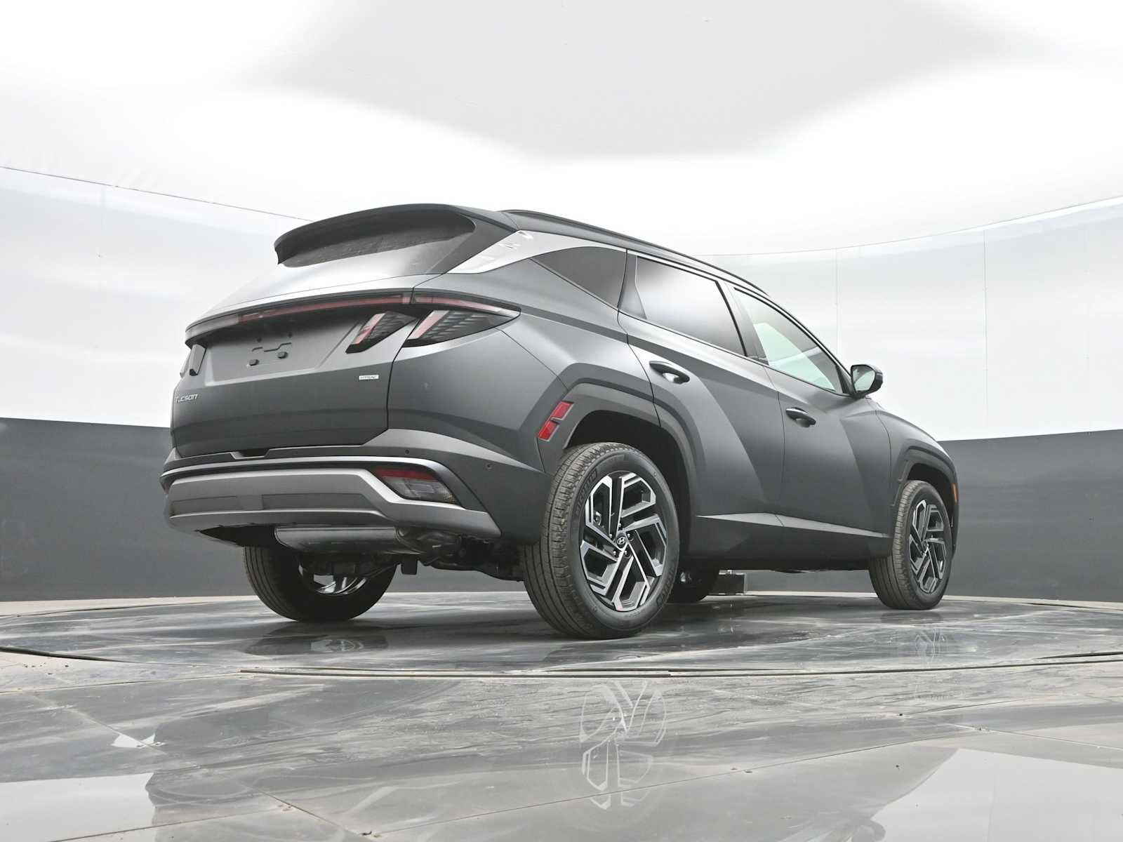 New 2026 Hyundai Tucson Limited image 36