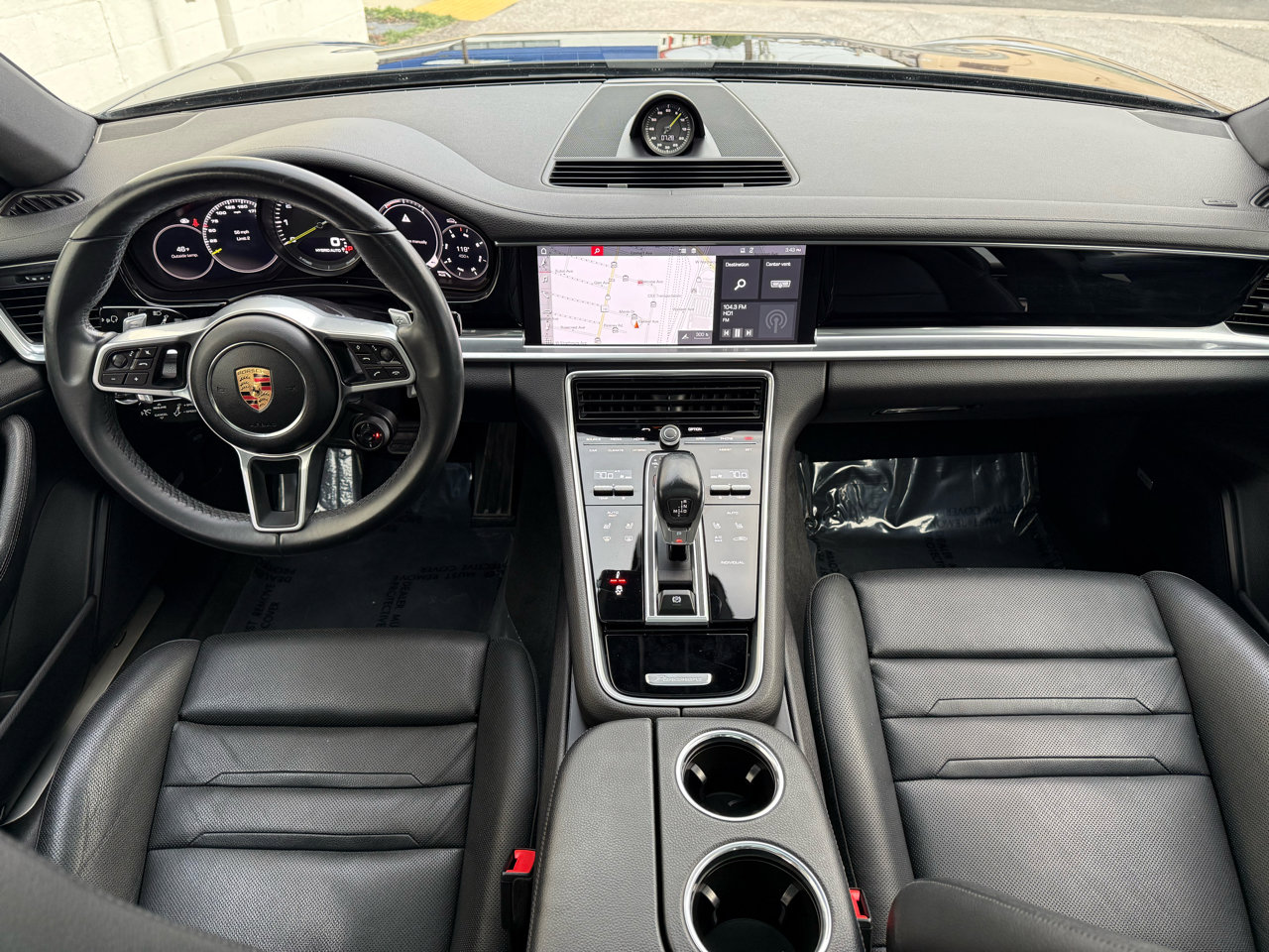 Used 2019 Porsche Panamera 4 image 32