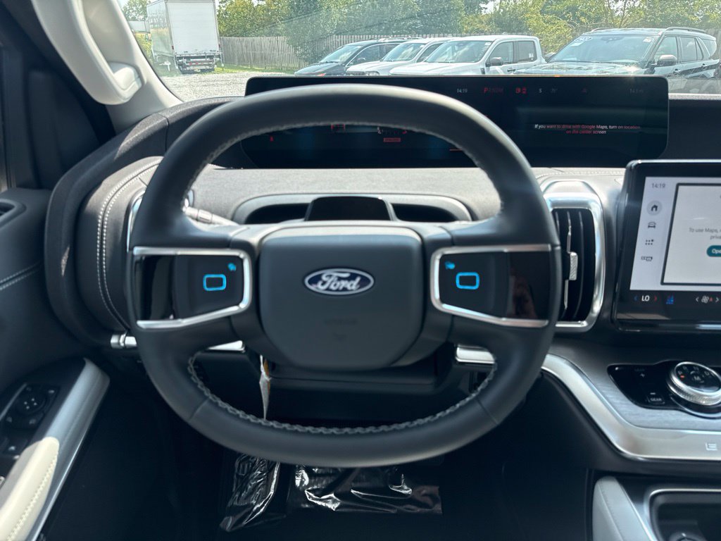 New 2027 Ford Expedition Platinum w/ Platinum Ultimate Package AWD/4WD image 23